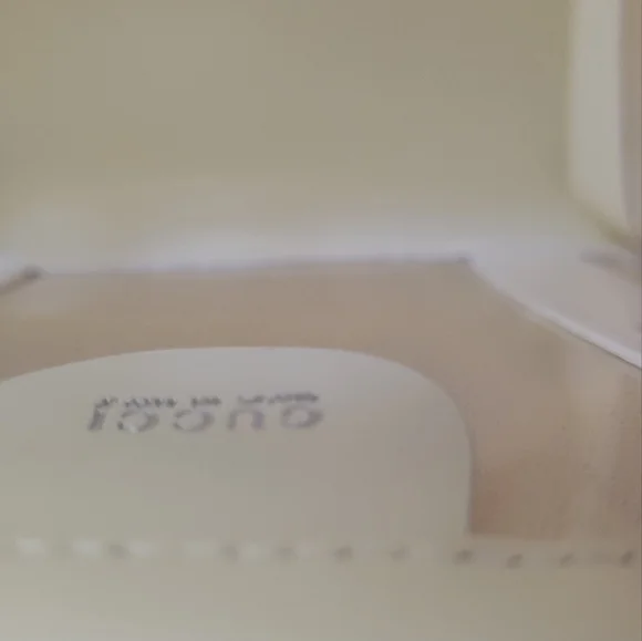 EUC Gucci Cream Tote Bag - Picture 14 of 14